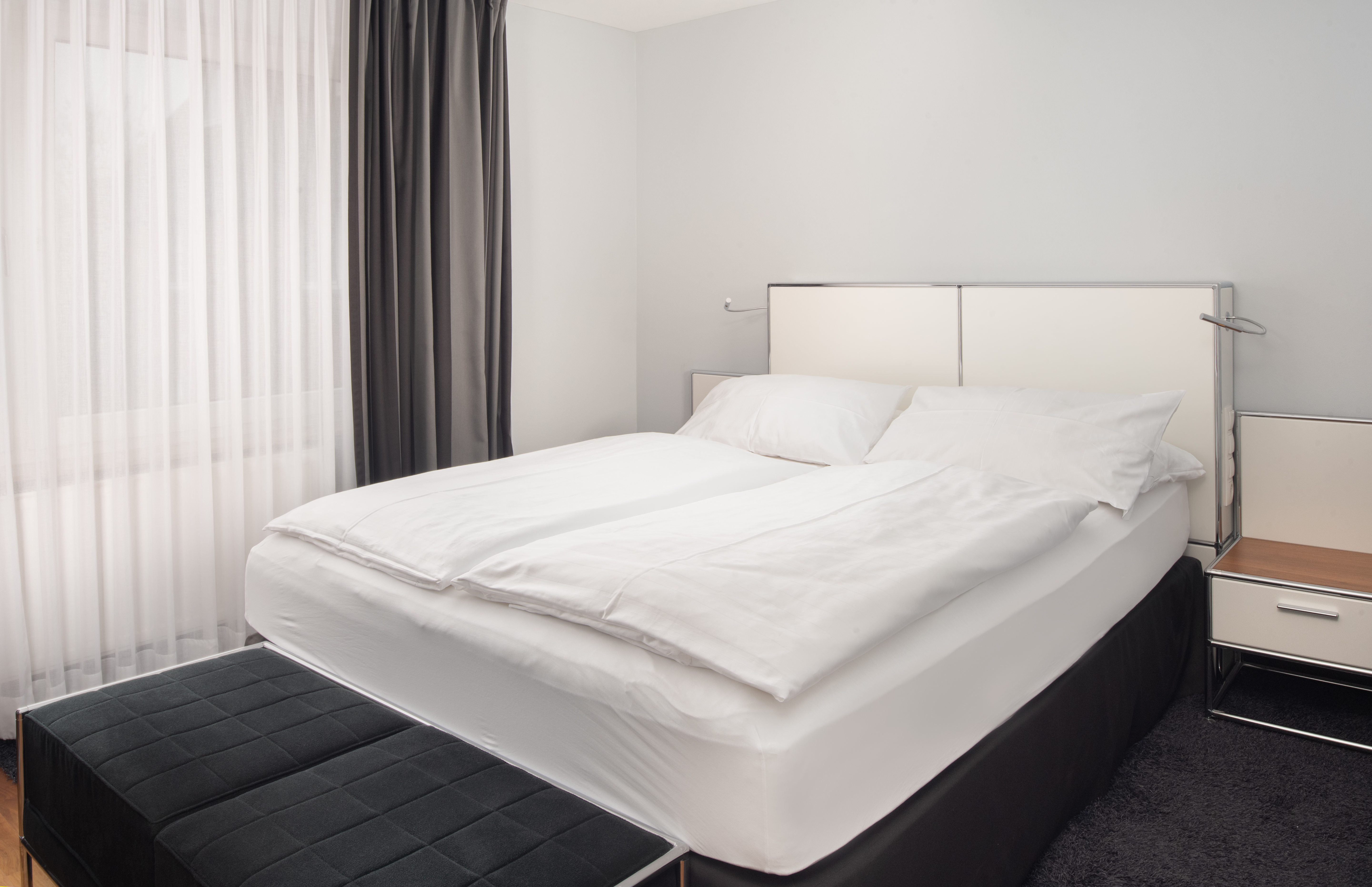 Hundehotel - Hund im Restaurant erlaubt - Nordrhein-Westfalen - &REPEAT Köln Airport