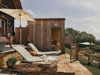 Hundehotel - Unterkunftsart: Ferienhaus - Deutschlandsberg - Ferienhaus Sepp - Terrasse mit Sauna und eingezäunter Garten - Am Wildbachberg