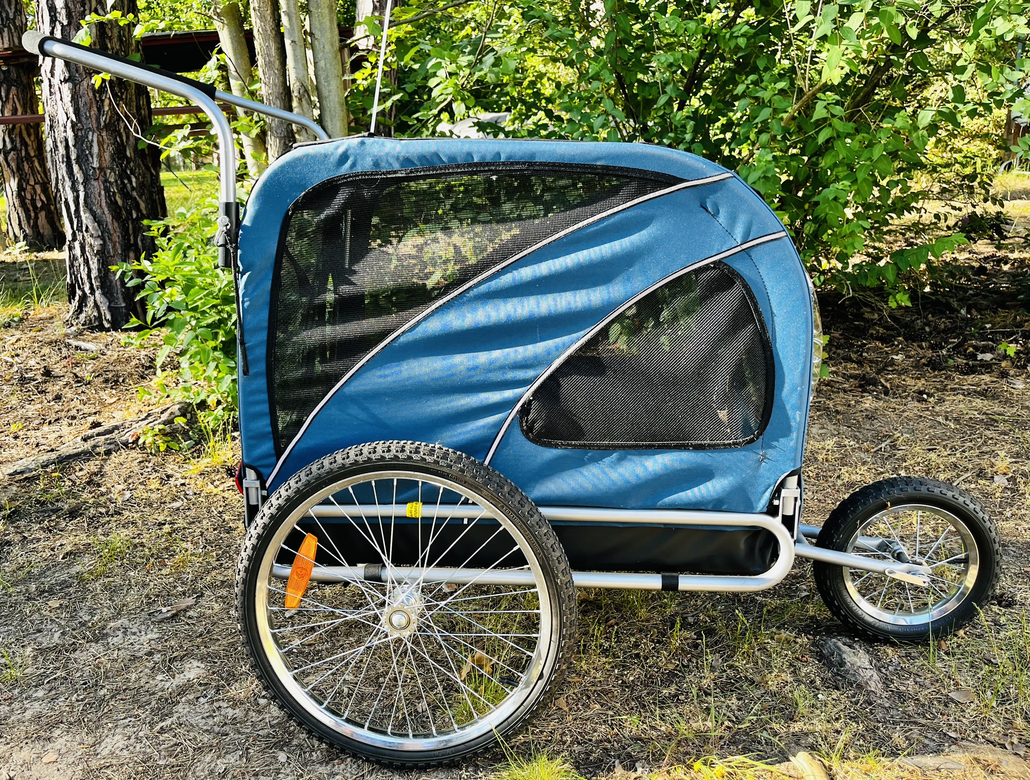 Urlaub-mit-Hund: Hundeanhänger auch die große Hunde - Natur & Wellness Haus Oase - Urlaub mit Hund