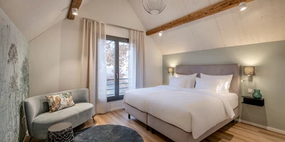 Hundehotel - Trink-/Fressnapf: vor dem Haus - Fürth (Fürth) - Chaletdorf Büchelbergerei