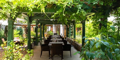 Hundehotel - Verpflegung: Halbpension - Baden-Württemberg - Terrasse - Hotel-Restaurant Suggenbad