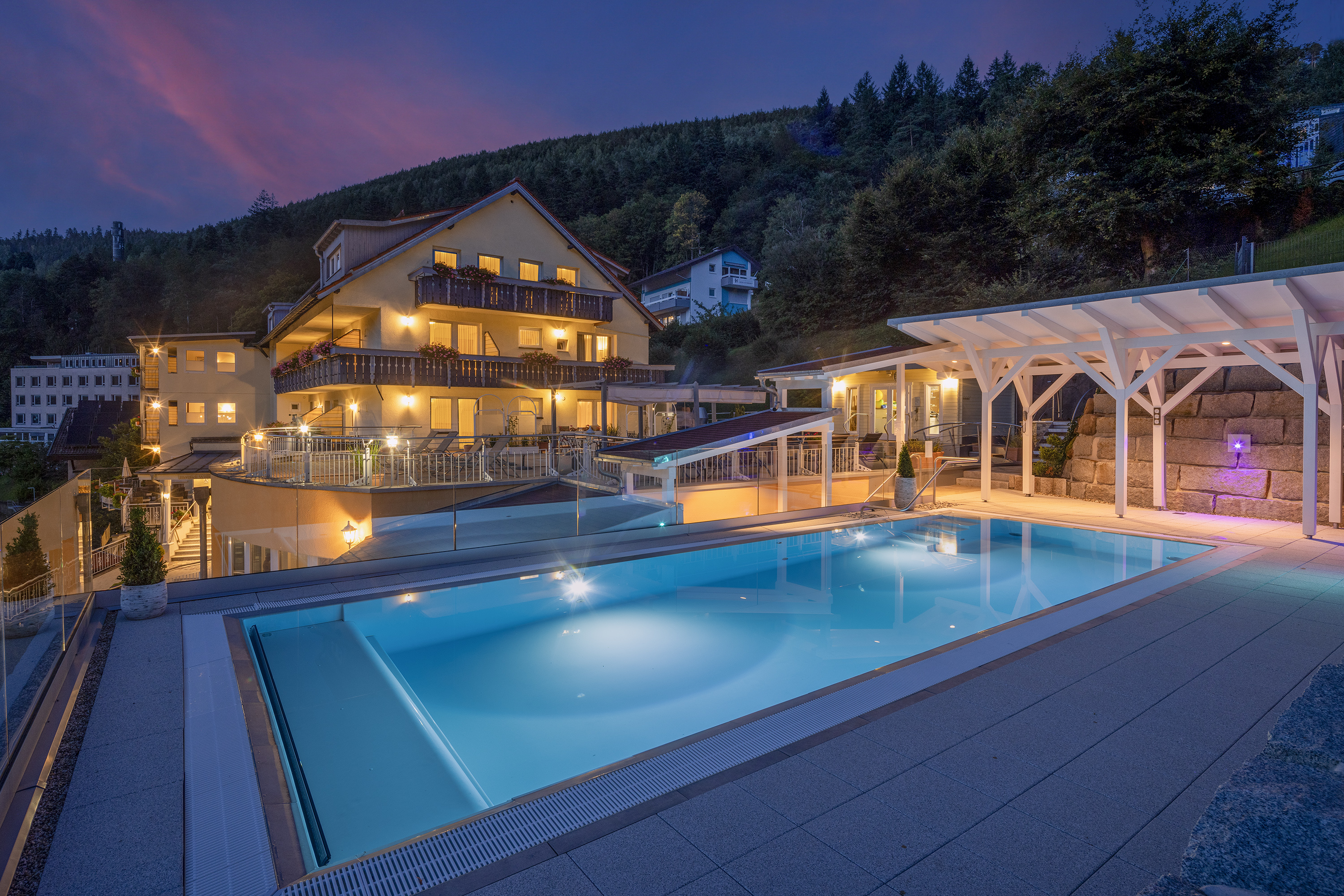 Hundehotel - Unterkunftsart: Hotel - Waldenbuch - Wellnesshotel Rothfuss ****