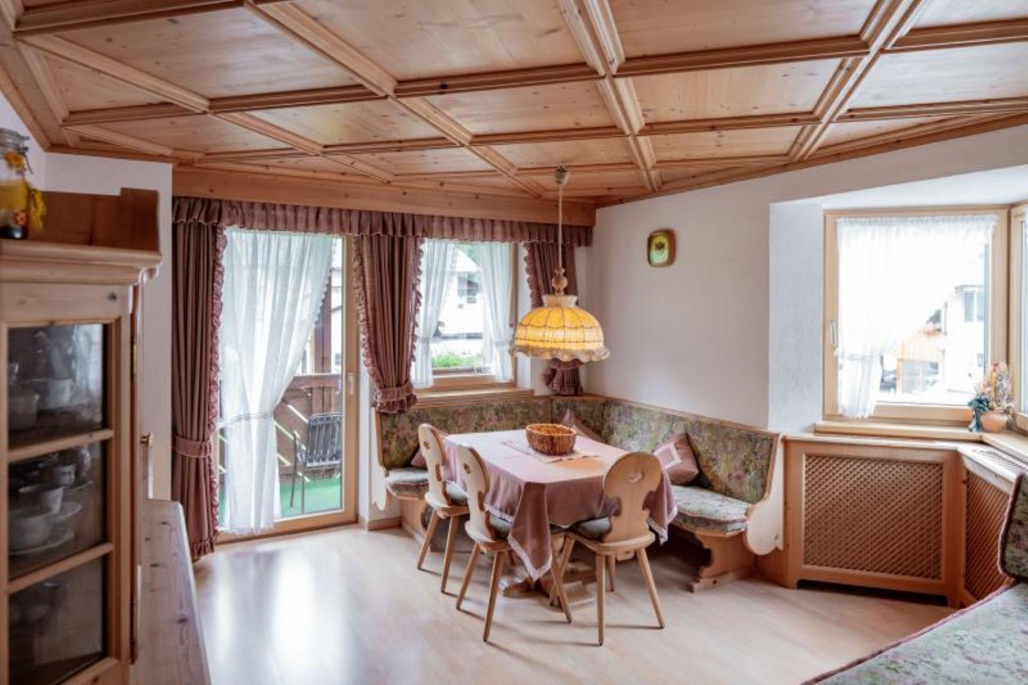 Gasthof Schwarzer Adler in Hägerau Zimmerkategorien Apartment "Alpenglühen"