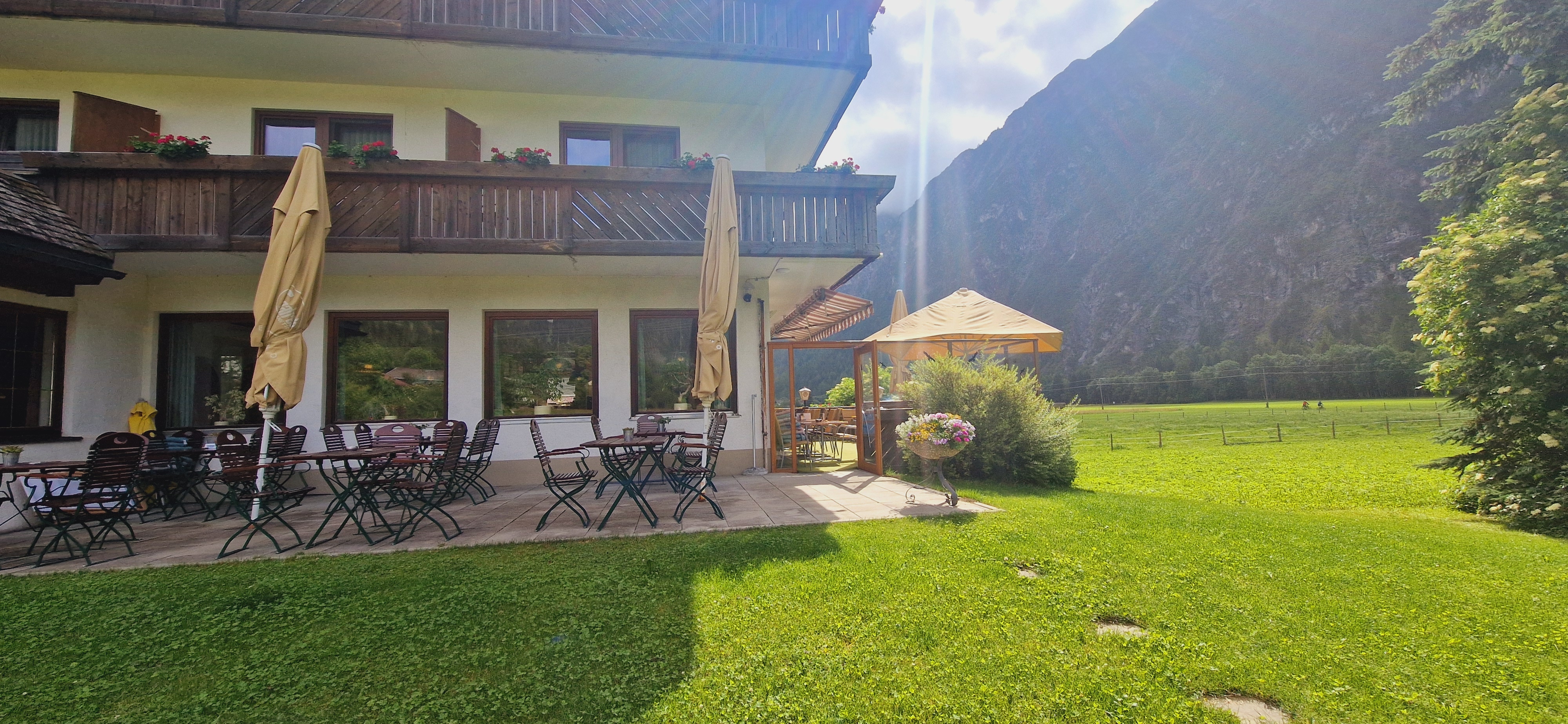 Hundehotel - Hund im Restaurant erlaubt - Sonthofen - Gasthof Schwarzer Adler in Hägerau