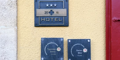 Hundehotel - Preisniveau: moderat - Neuenburgersee - Hôtel de l'Aigle