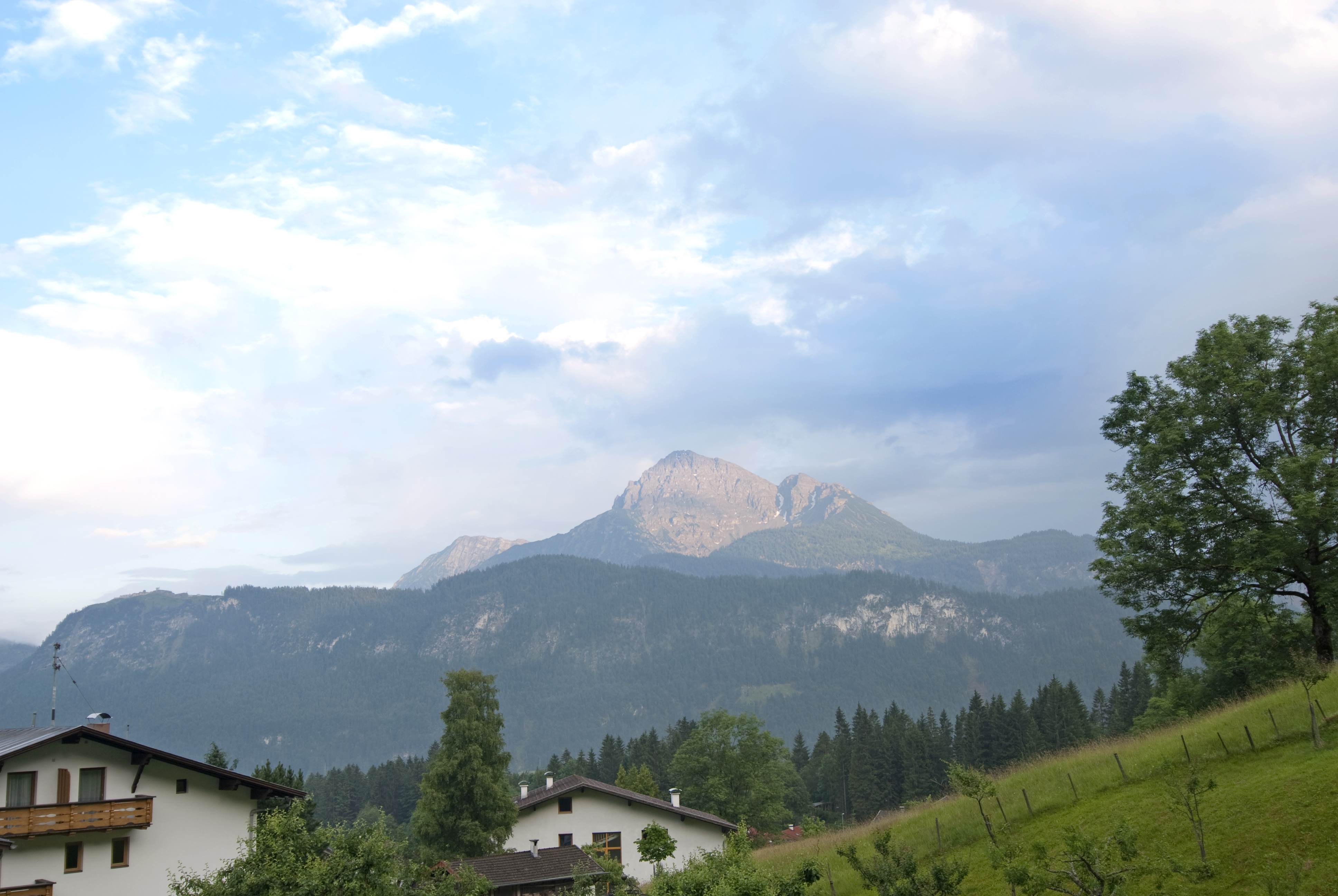 Urlaub-mit-Hund: Toller Ausblick auf den Thaneller von der PanoramaSuite aus - Panoramahotel Talhof Garni & more