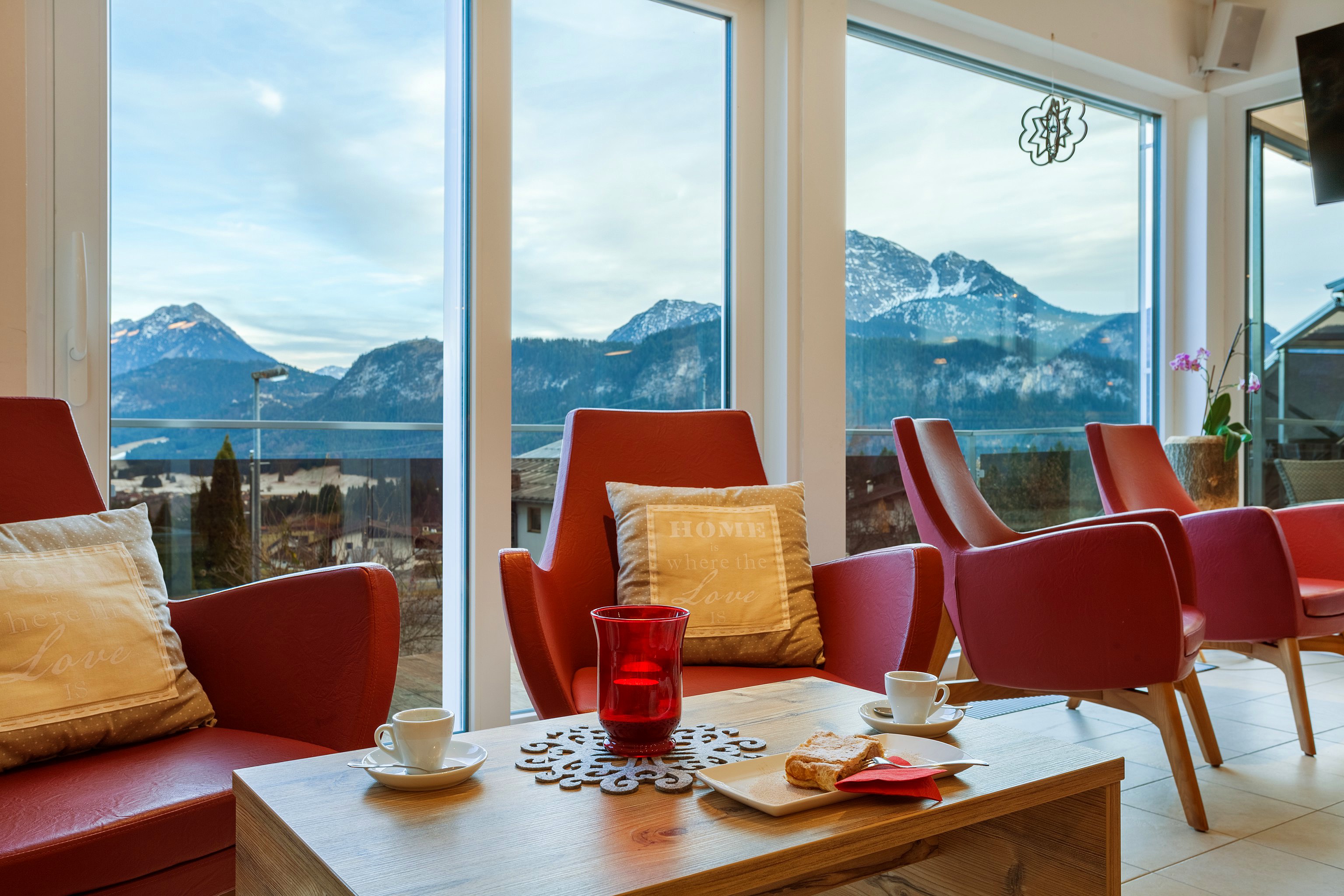 Urlaub-mit-Hund: Die Lobby Stube mit Panorama - Panoramahotel Talhof Garni & more