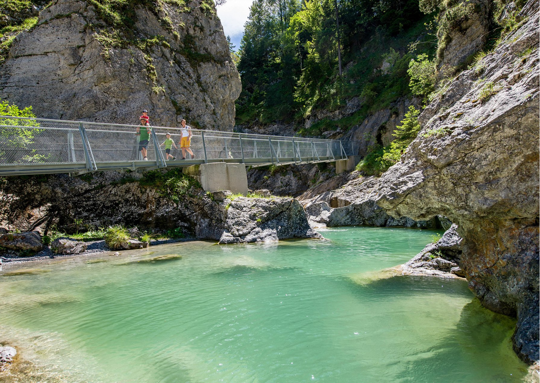 Urlaub-mit-Hund: In den Stuibenfällen ist das Wasser auch besonders schön - Panoramahotel Talhof Garni & more