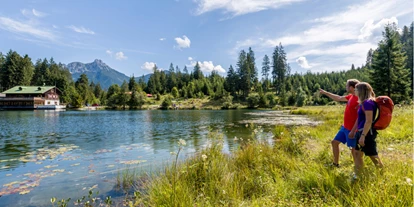 Hundehotel - Ofterschwang - Am Frauensee. Ein kleiner und unglaublich toller Bergsee. - Panoramahotel Talhof Garni & more