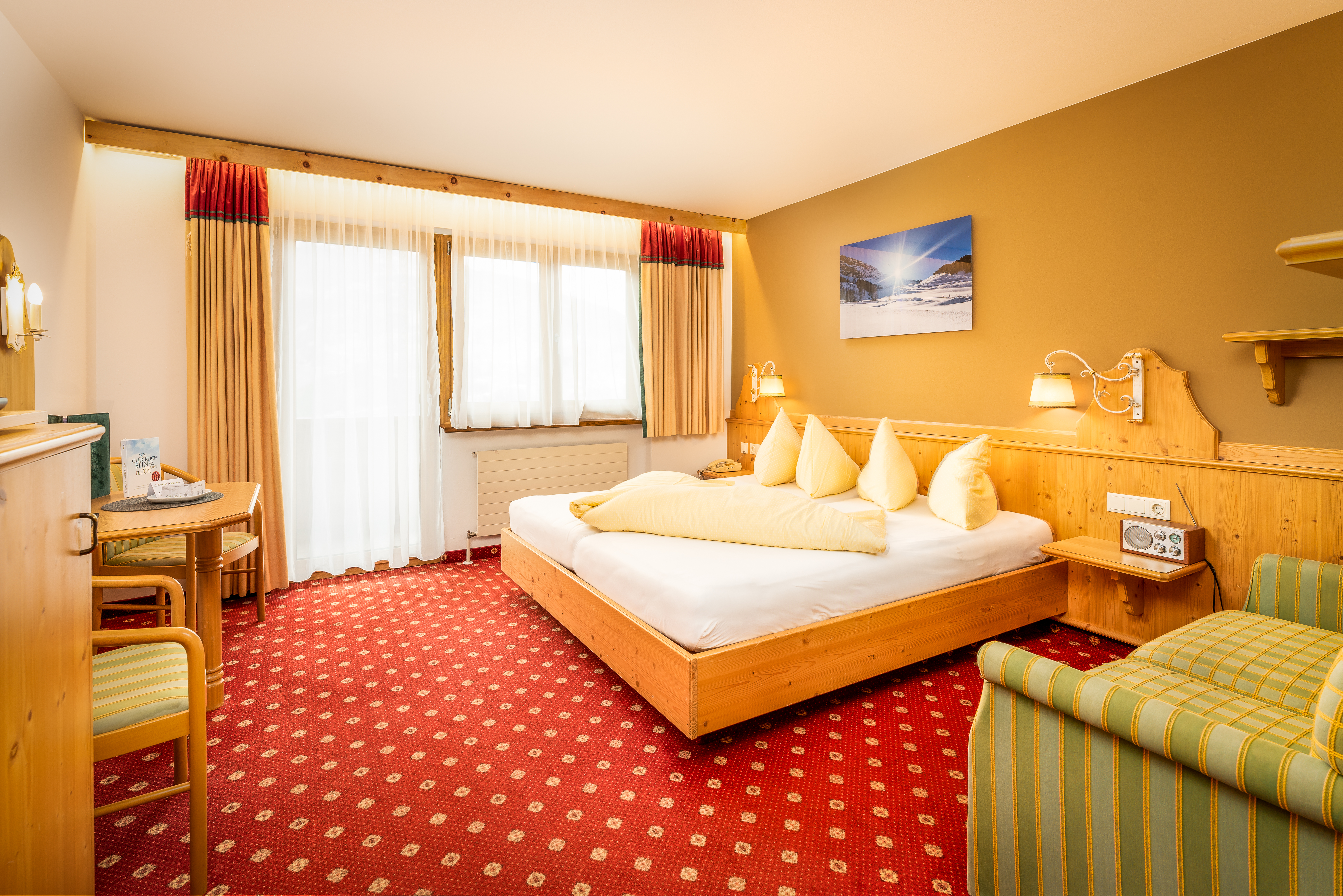 Alpenwohlfühlhotel Dörflwirt  Zimmerkategorien Doppelzimmer Bergblick deluxe