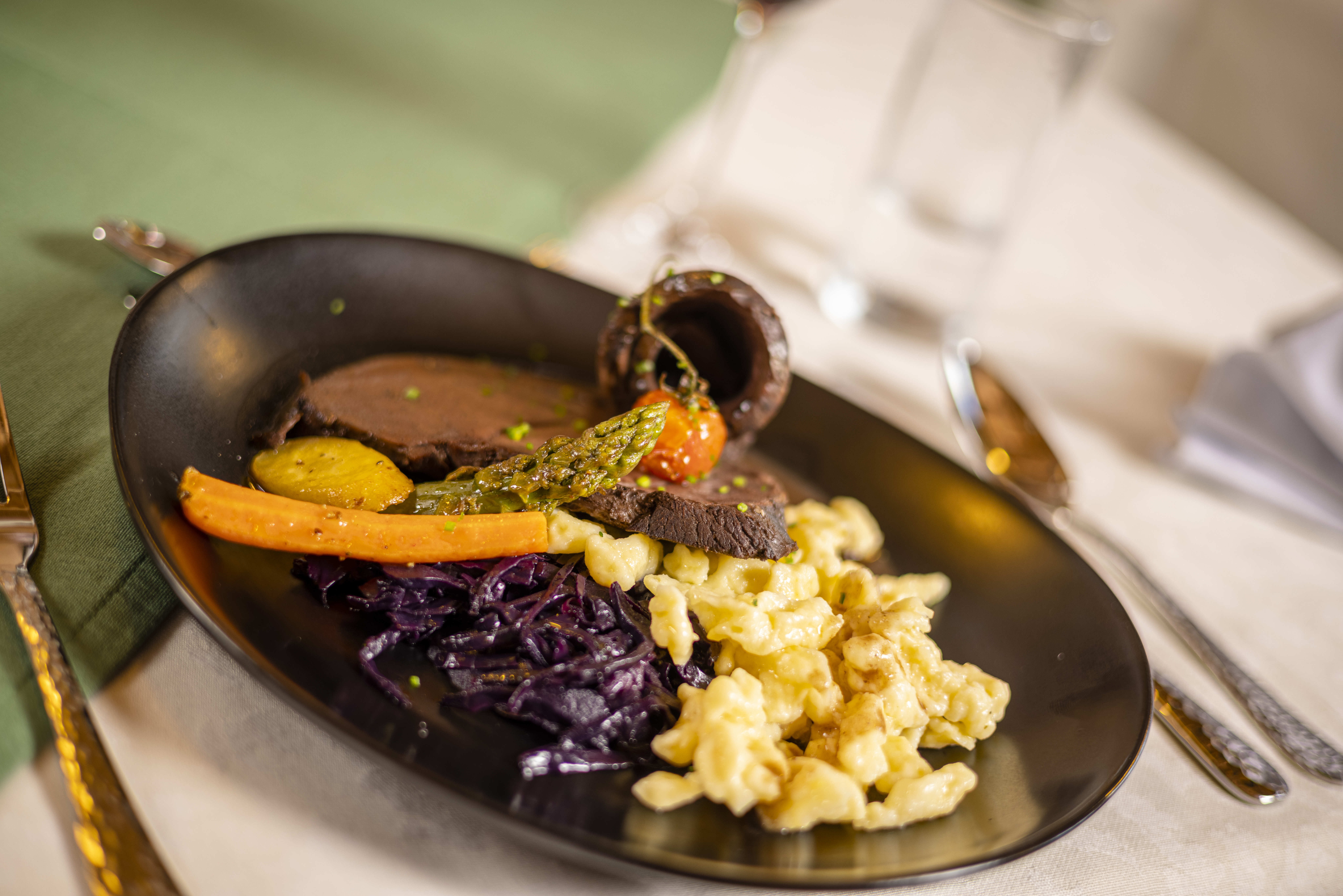 Urlaub-mit-Hund: Alpenwohlfühlhotel Dörflwirt  - Essen | Trinken