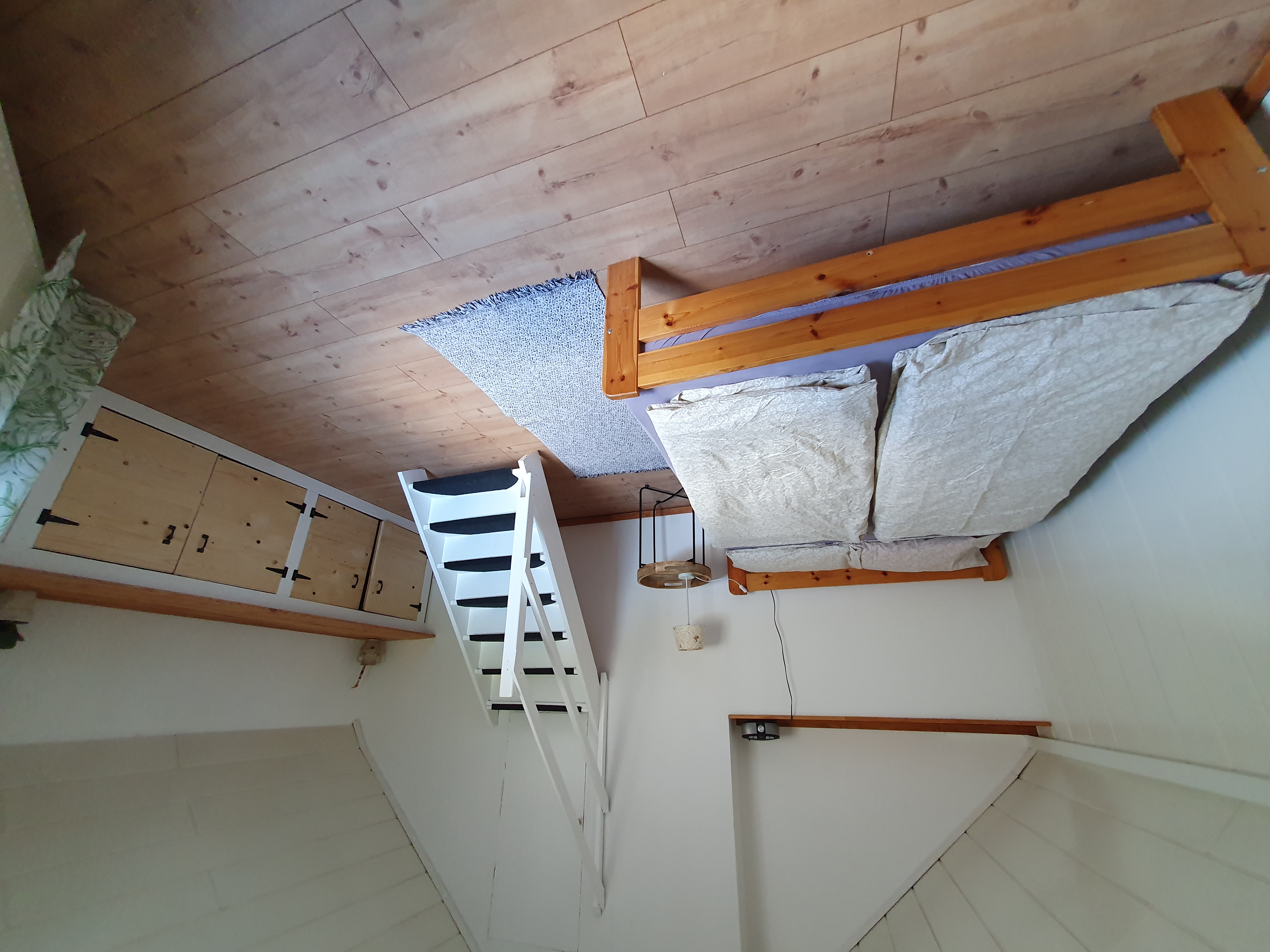 Ferienhaus mit Hund: Schlafzimmer 2 oben - Geräumiges Eifelhaus in Aremberg