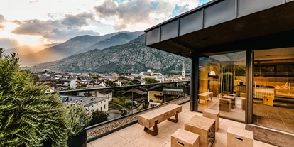 Hundehotel - Truden im Naturpark - Sauna-Terrasse - Piris Jagdhof - Dolce Vita Experience
