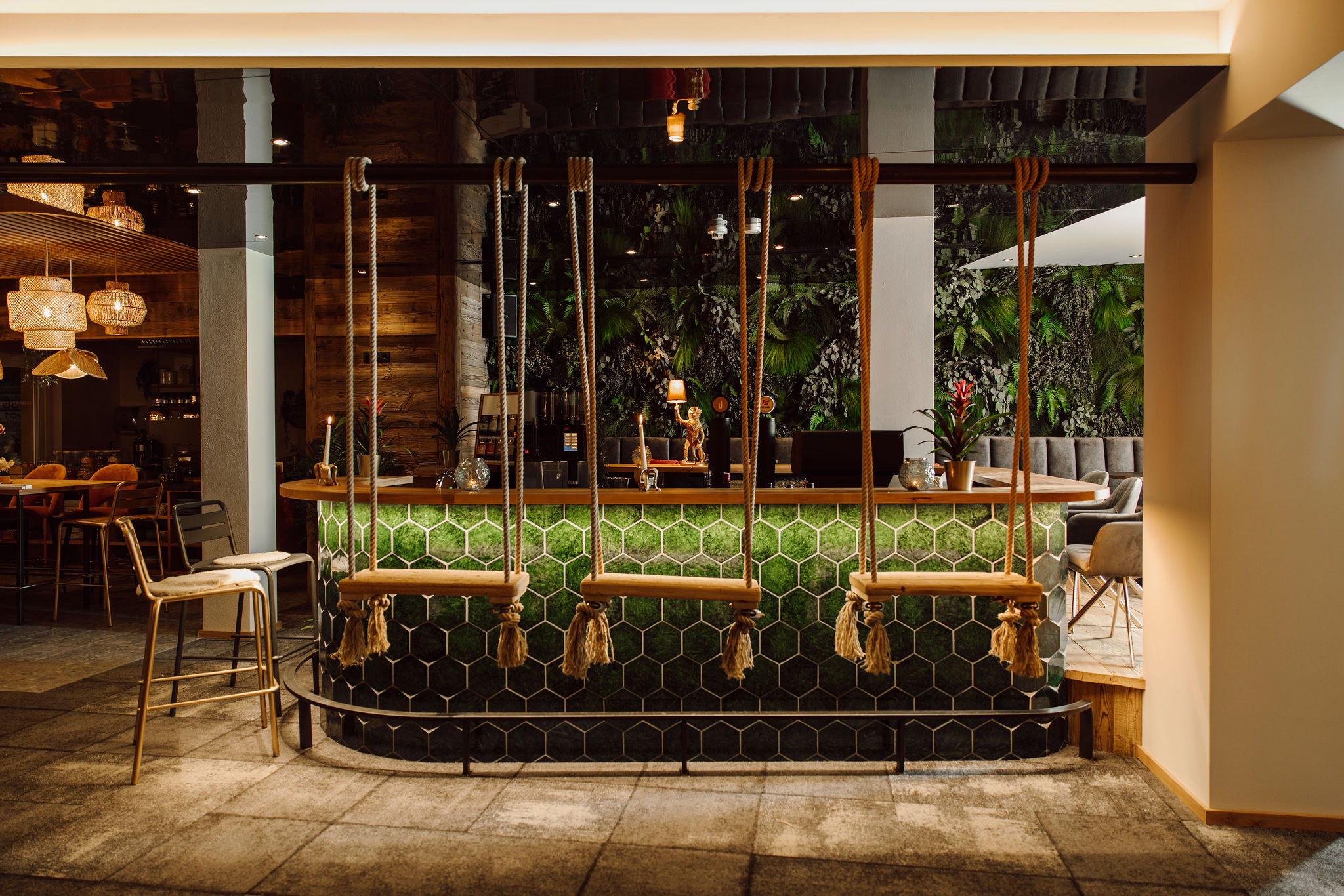 Hundehotel - Verpflegung: Frühstück - Altaussee - Hotelbar - Aparthotel Uncle Jack´s