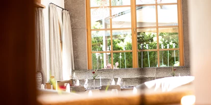 Hundehotel - Pools: Schwimmteich - Hotel Elisabeth Kirchberg