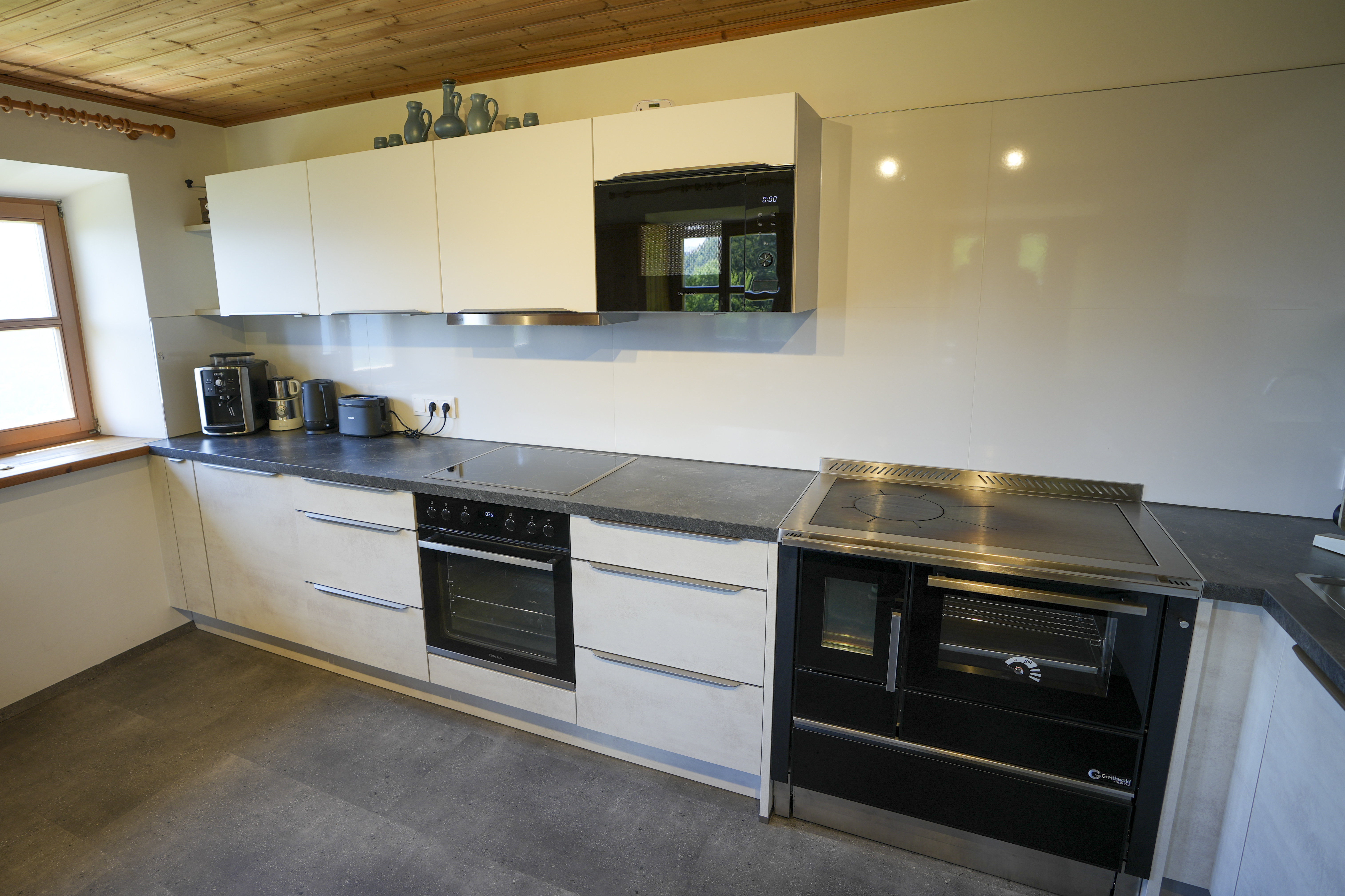 Ferienhaus mit Hund: Voll ausgestattete Küche - Beim Rauter – Emberger Alm