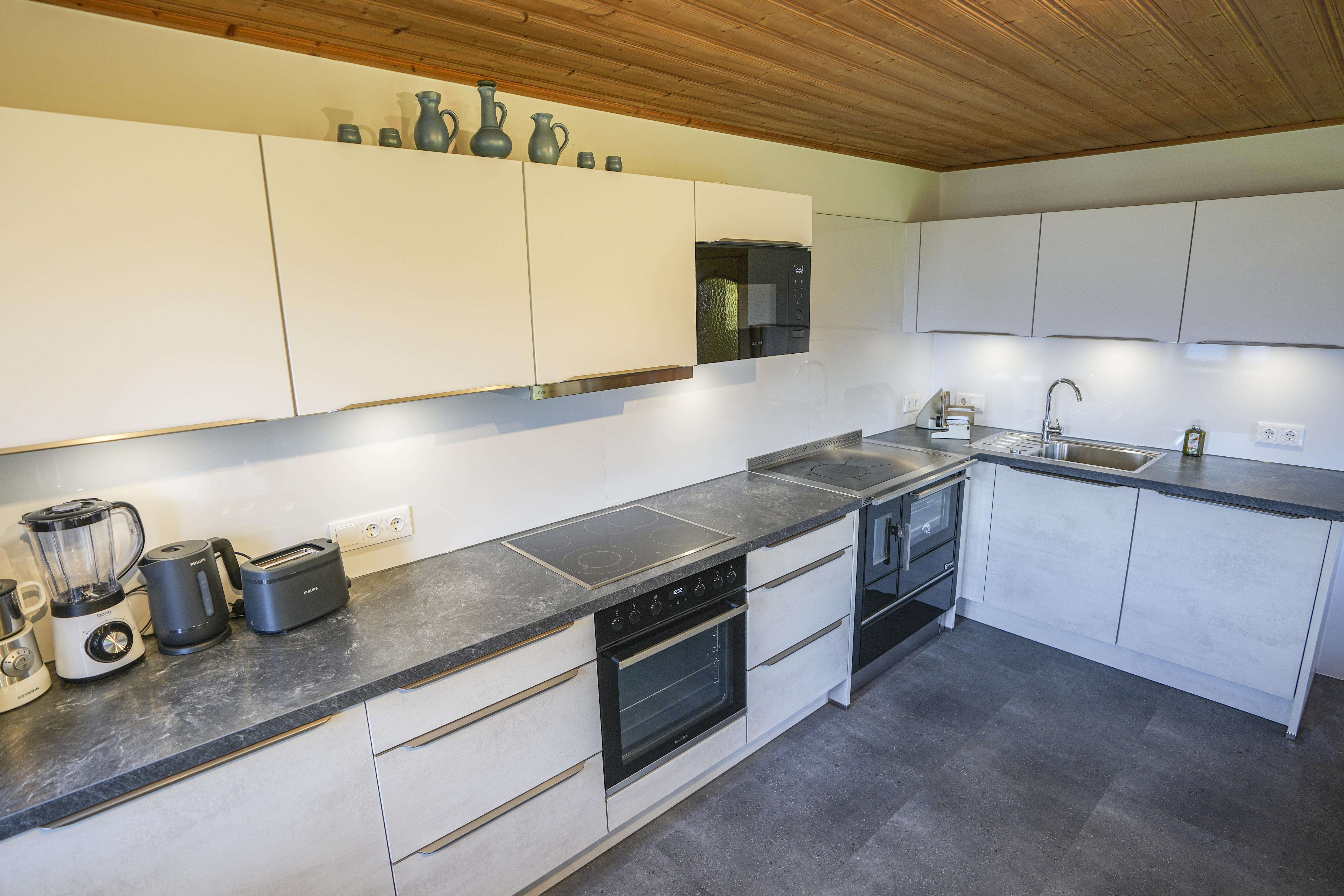 Ferienhaus mit Hund: Küche im Erdgeschoss - Beim Rauter – Emberger Alm