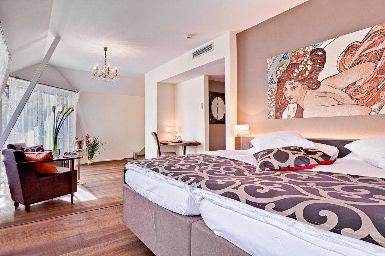 Belvédère Strandhotel Spiez Zimmerkategorien Penthouse Junior Suite with Lake View