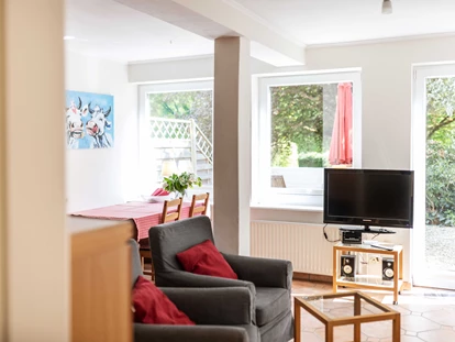 Hundehotel - Sauna - Grömitz - Wohnzimmer Landleben - Immenhagen Ferienwohnungen