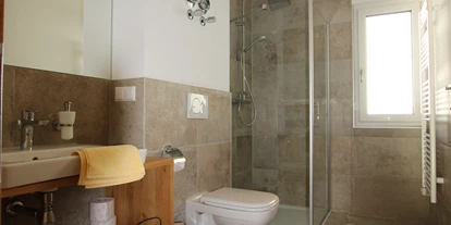 Hundehotel - Snowboarden - Bregenzerwald - Badezimmer TOP 2 - Elisabeth Appartements