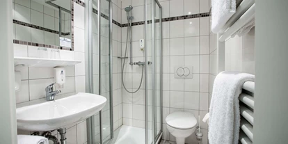 Hundehotel - Unterkunftsart: Hotel - Göttingen - Badezimmer - Parkhotel Ropeter