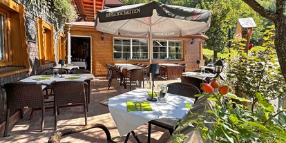 Hundehotel - Verpflegung: Halbpension - Baden-Württemberg - Gartenterrasse - Hotel Hirschen