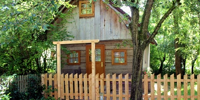 Hundehotel - Pools: Schwimmteich - Wildkräuterhotel Steinschalerhof