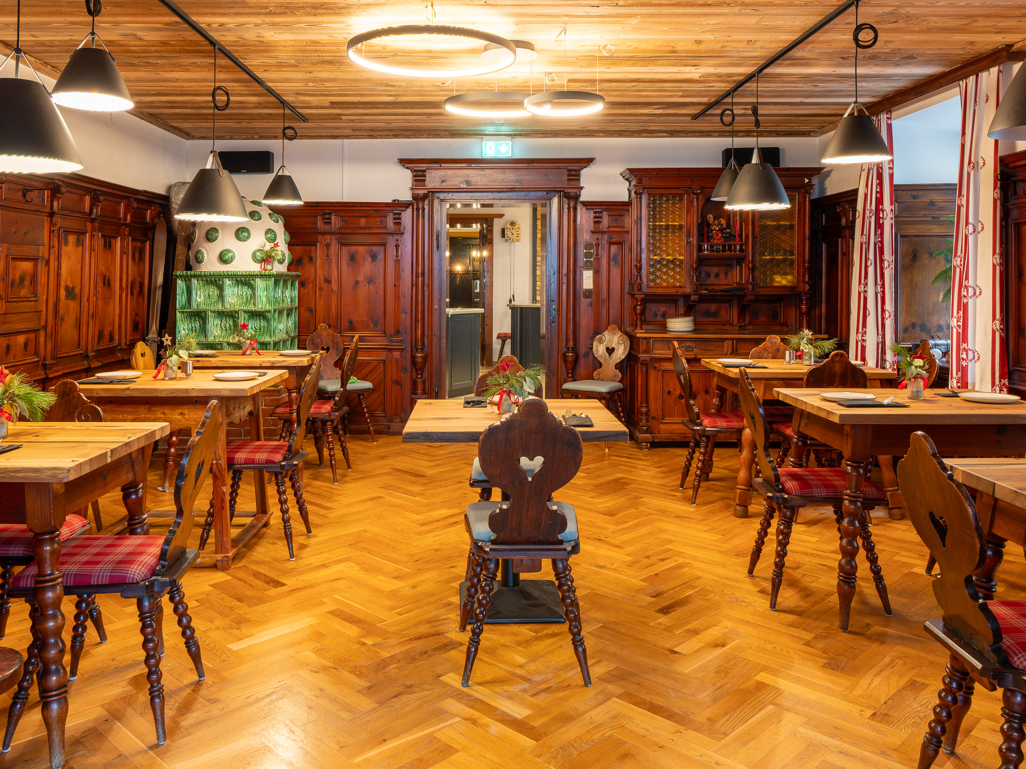 Urlaub-mit-Hund: GRETI – Alpine Boutique Hotel mit Alpentherme Eintritt - Essen | Trinken