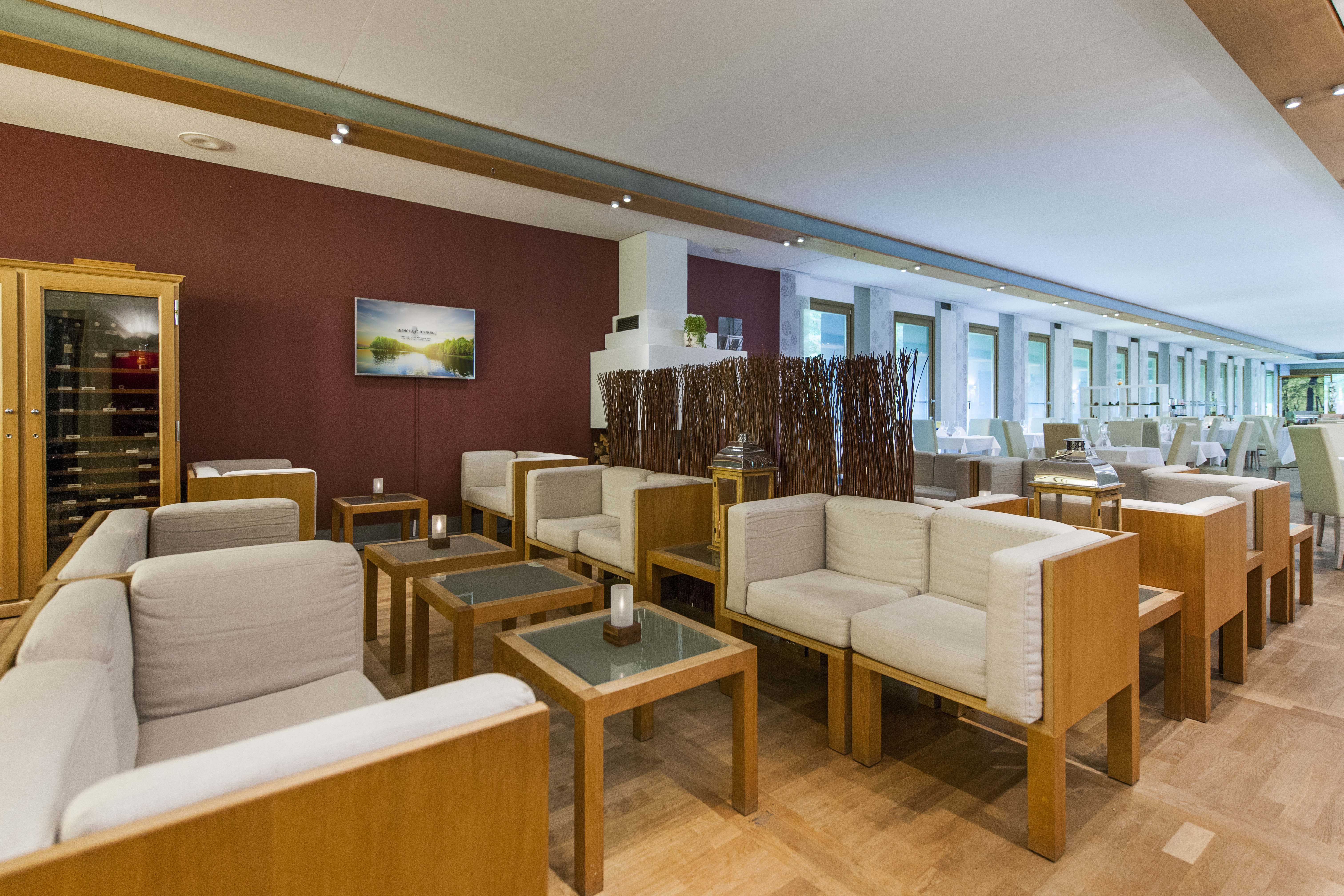 Urlaub-mit-Hund: Bar im Haupthaus - Ringhotel Schorfheide | Waldresort Werbellinsee