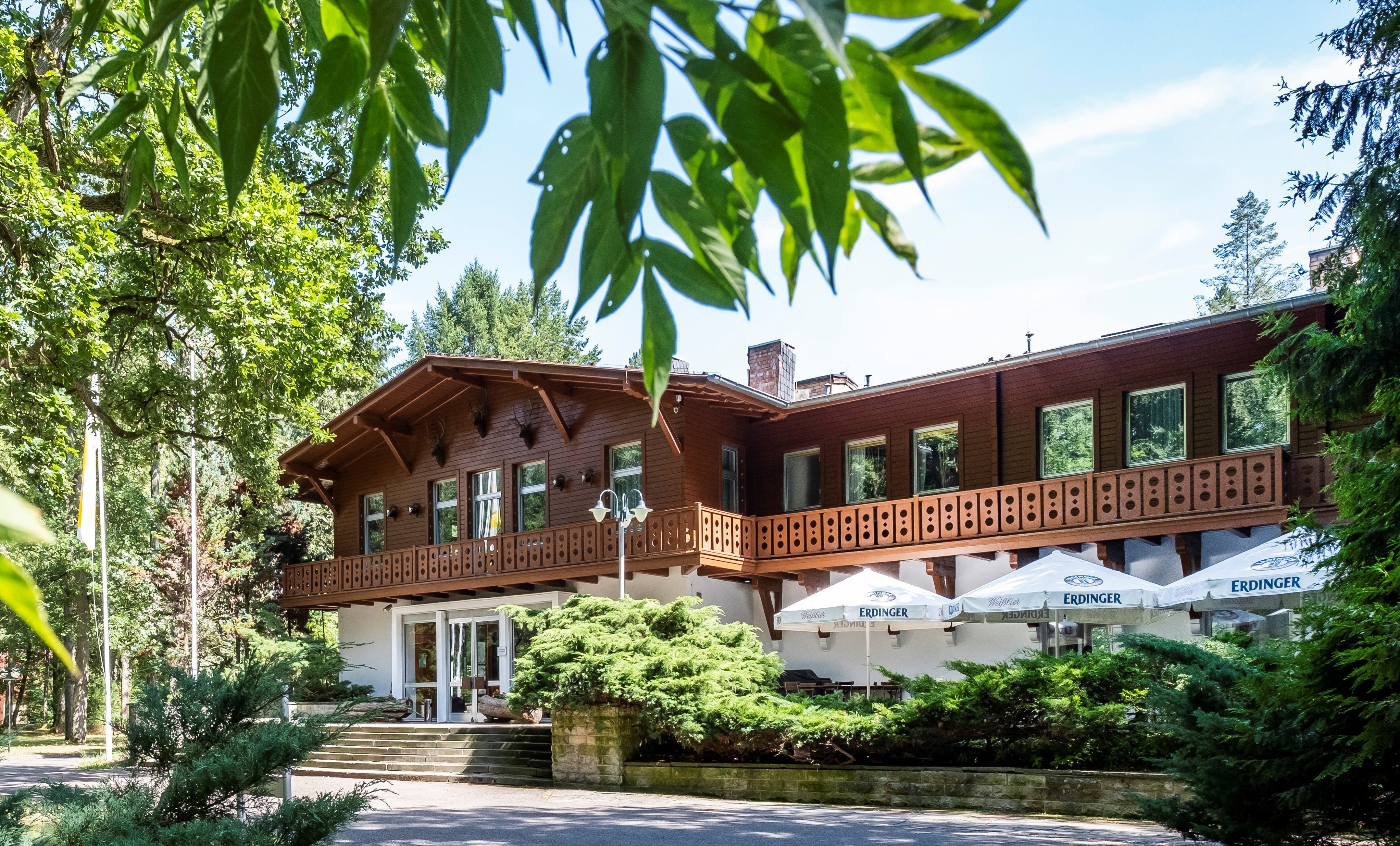 Urlaub-mit-Hund: Jagdschloss Hubertusstock - Ringhotel Schorfheide | Waldresort Werbellinsee