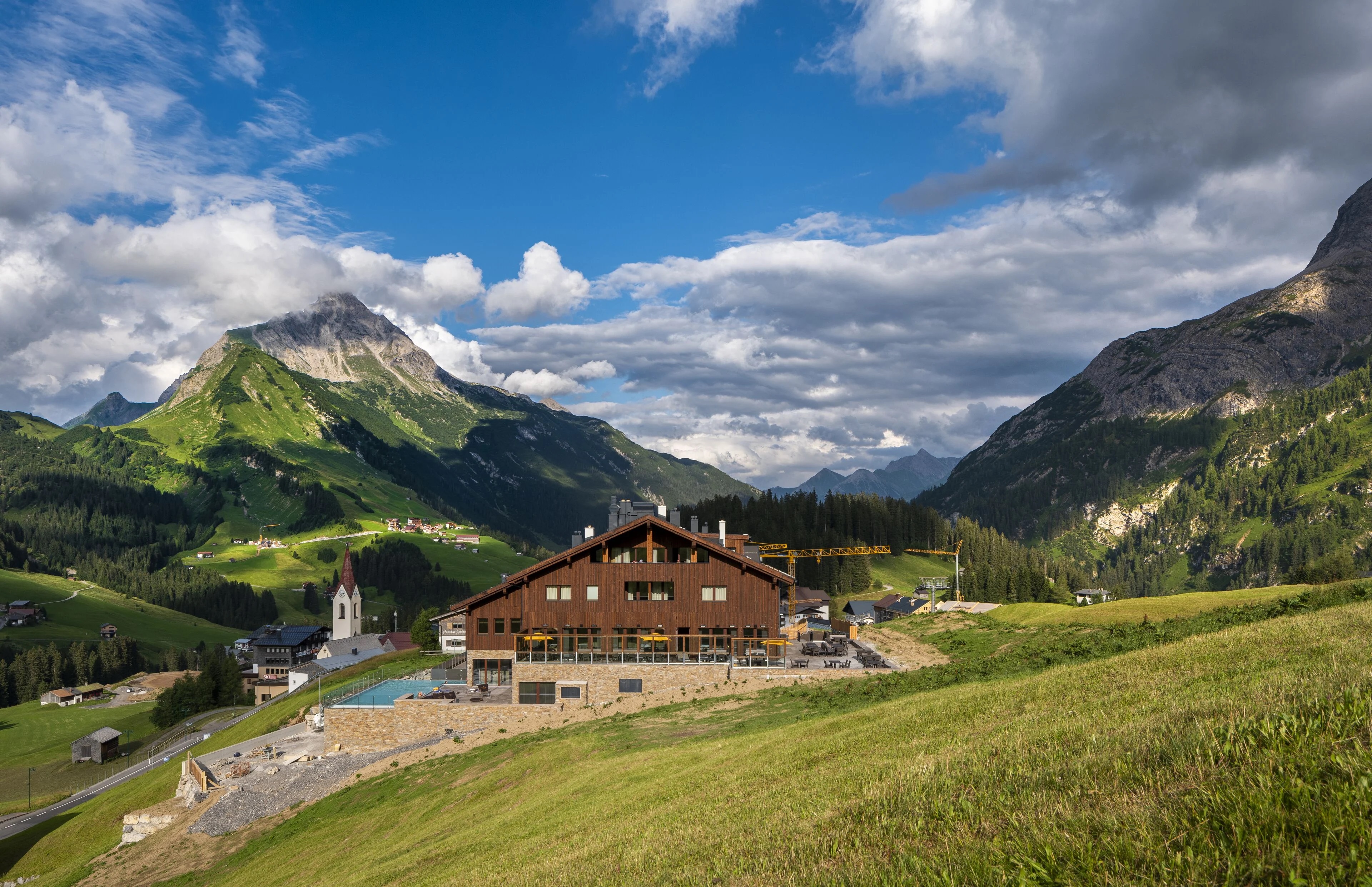 Urlaub-mit-Hund: AlpenParks Hotel & Apartment Arlberg