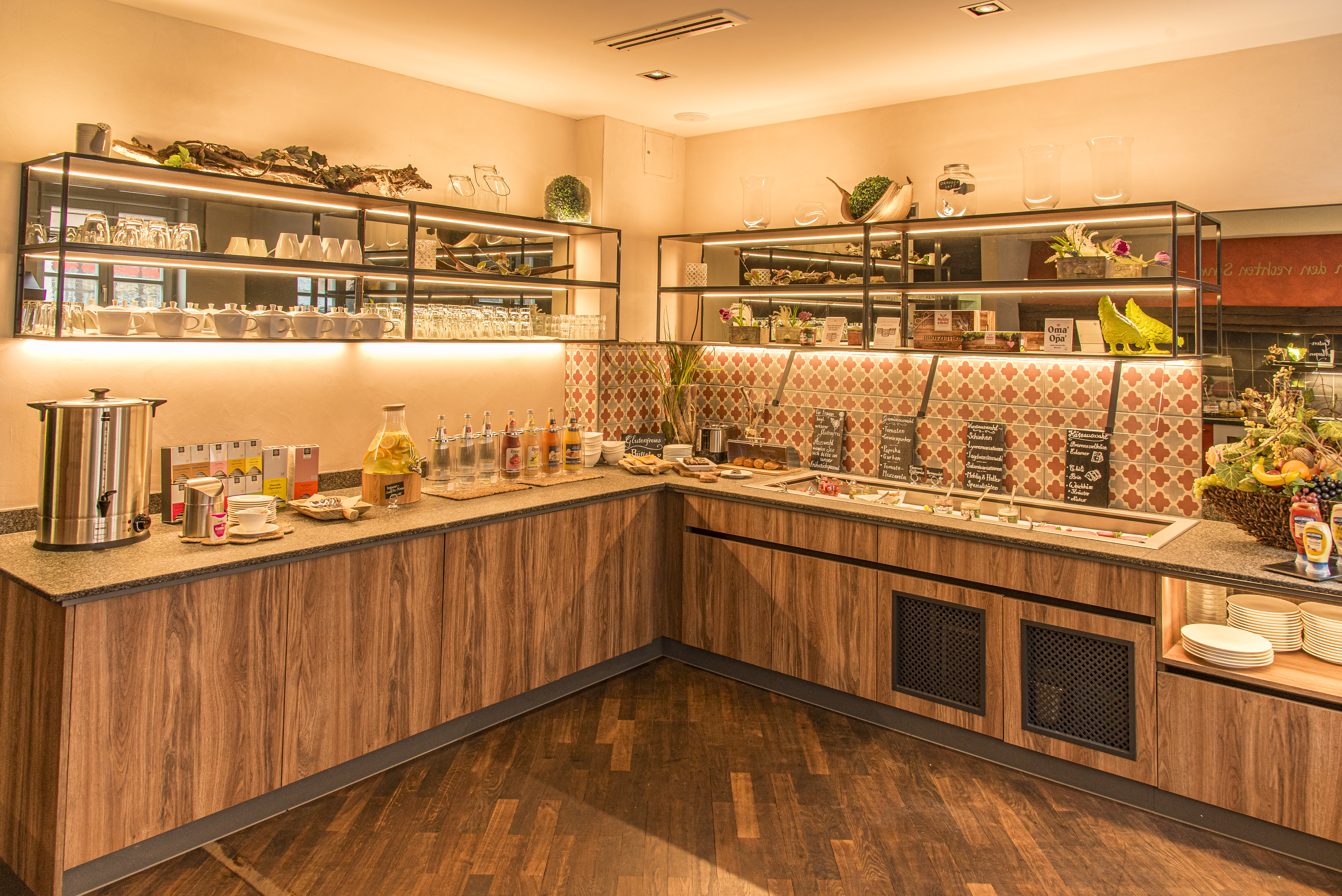 Urlaub-mit-Hund: Frühstücksbuffet - Hotel Weisses Lamm - Essen | Trinken