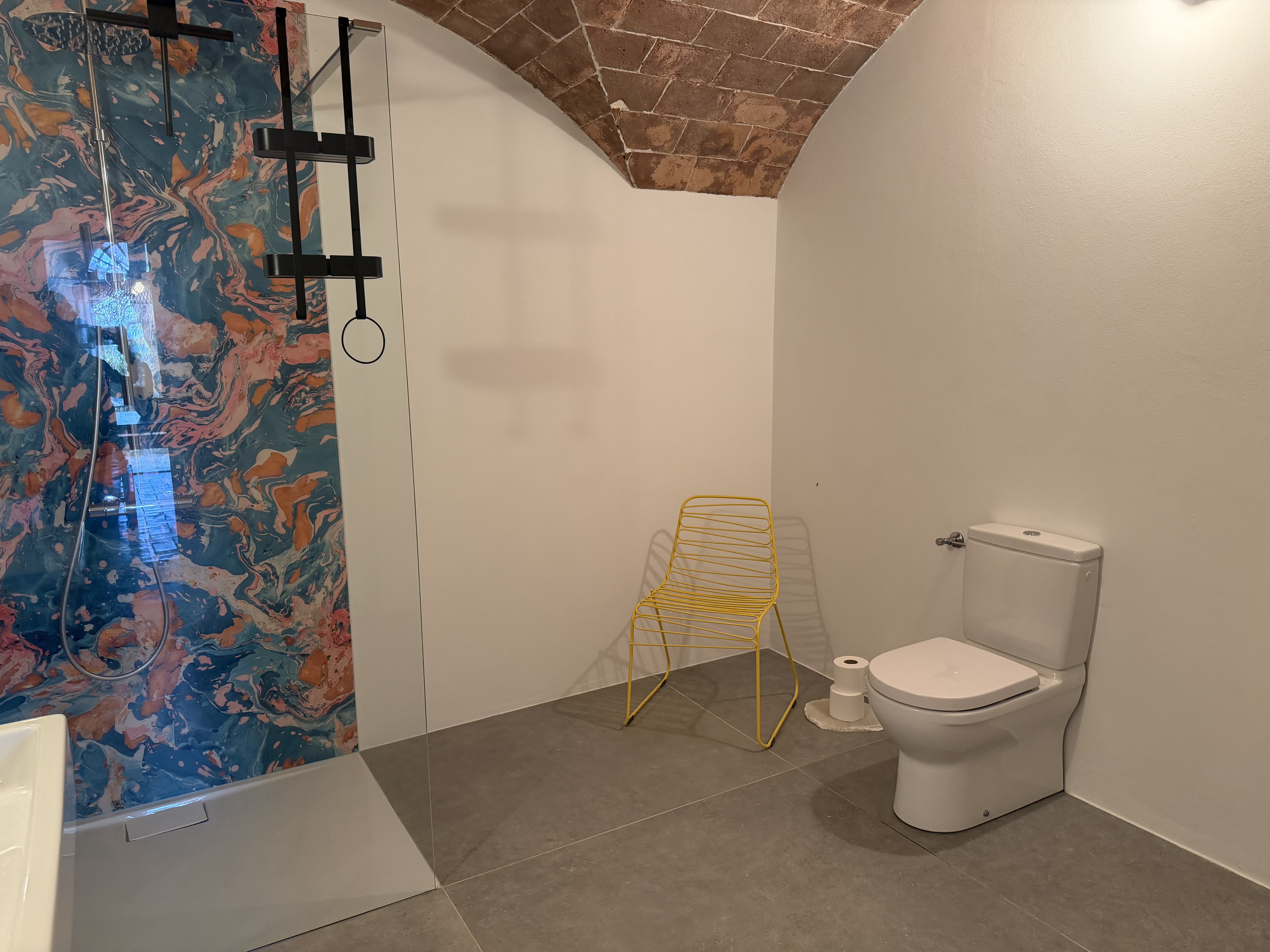 Urlaub-mit-Hund: Badezimmer mit Komfort und Platz - Le Guadalupe by Luigi - Wasser | Wellness