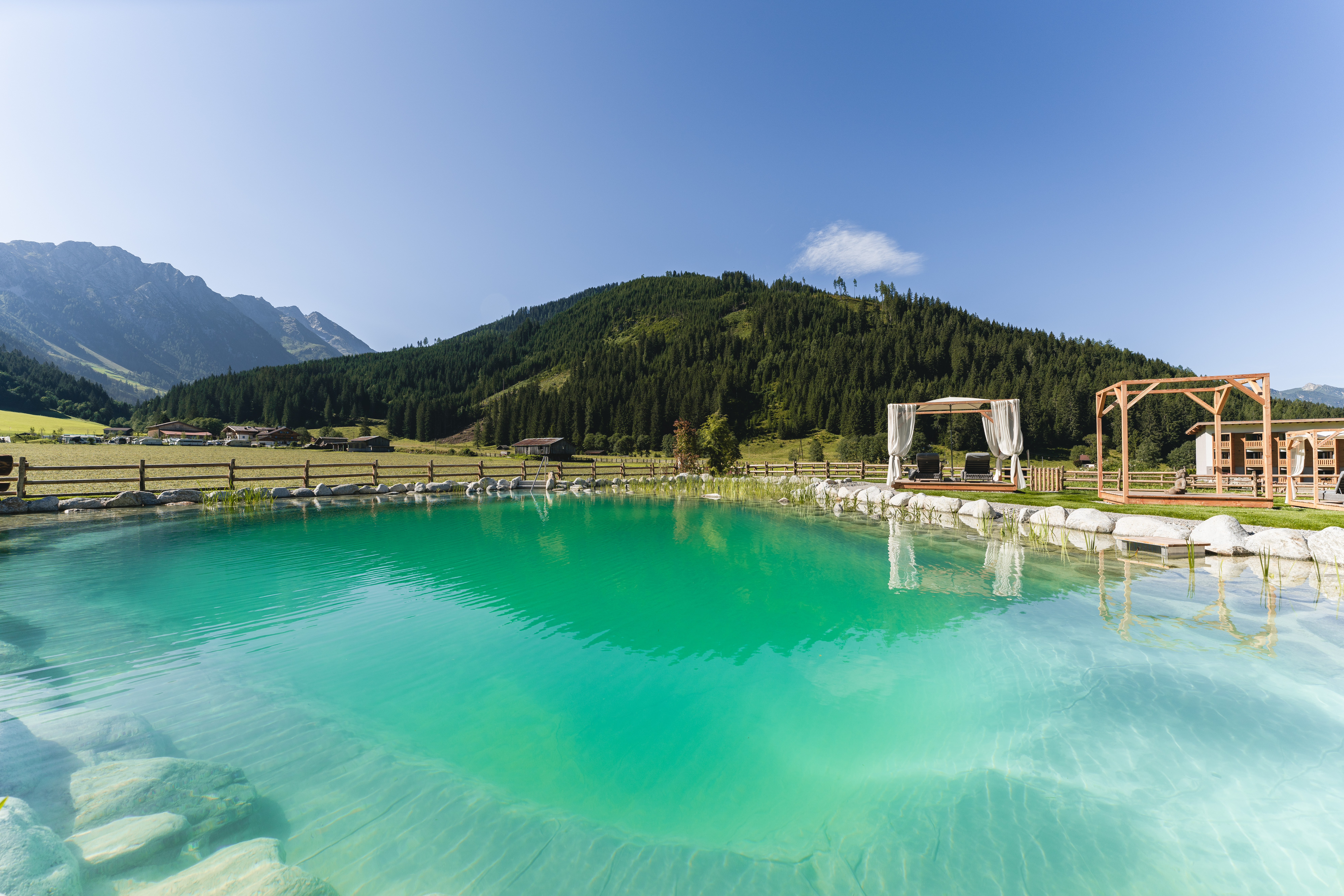 Urlaub-mit-Hund: Wellness - Traumhotel Alpina 4 Sterne Superior Luxushotel