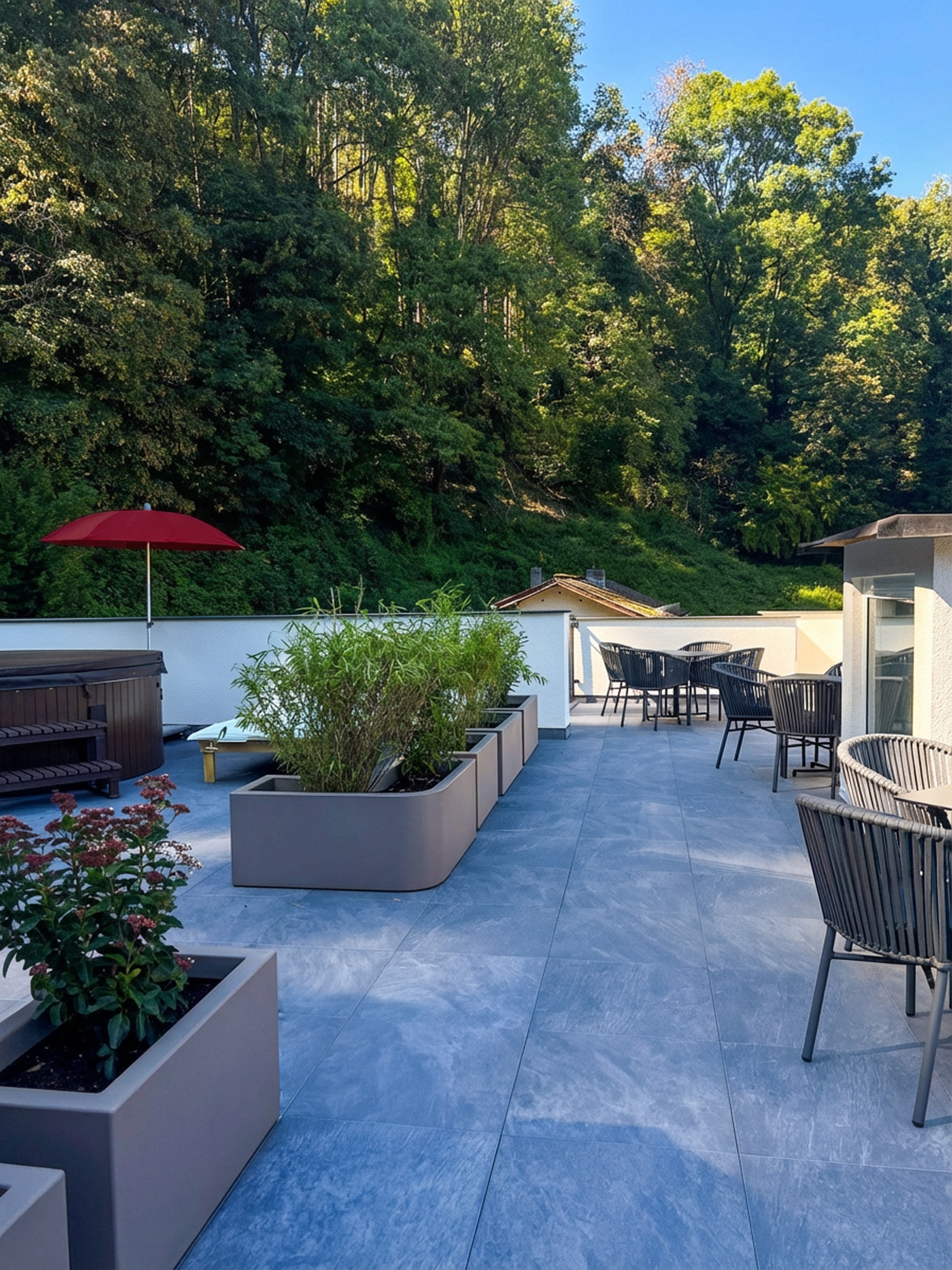 Urlaub-mit-Hund: Dachterrasse - Landgasthof zur Burg Grenzau