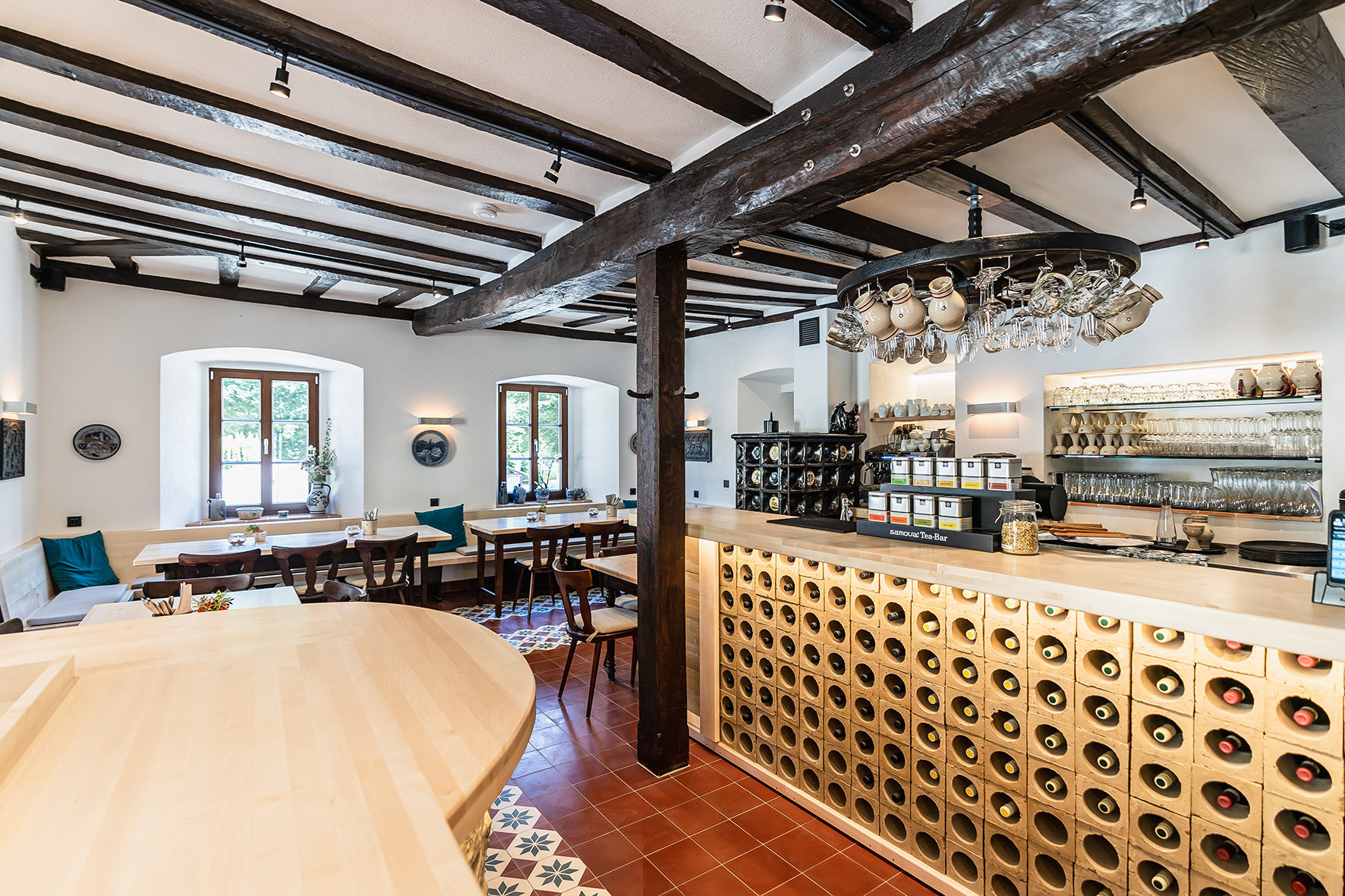 Urlaub-mit-Hund: Theke - Landgasthof zur Burg Grenzau