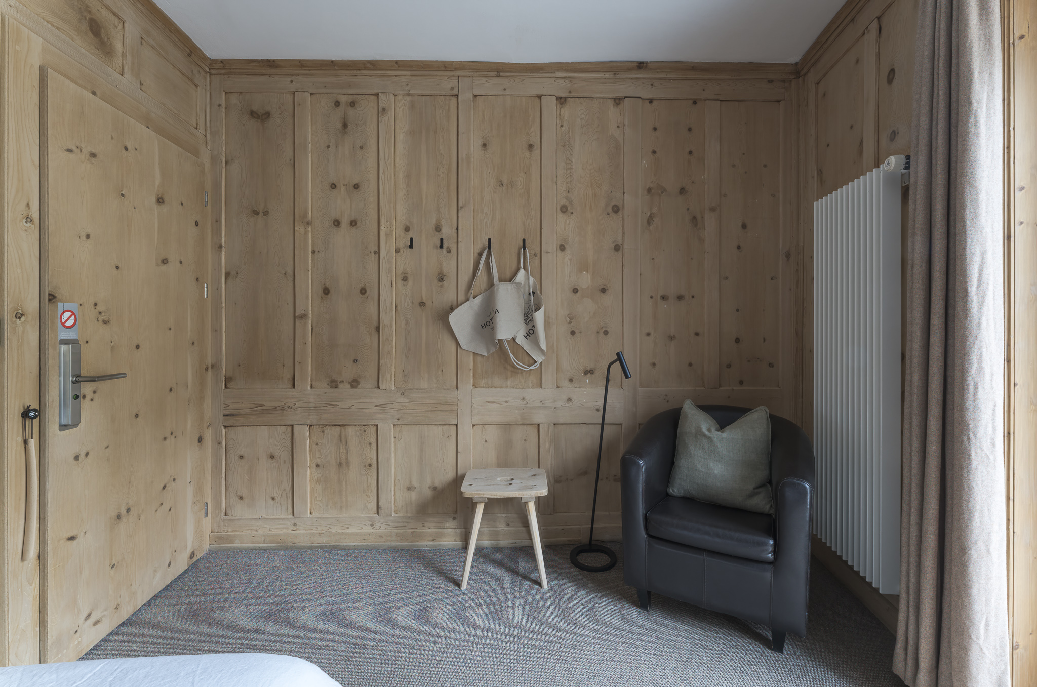 Hundehotel - Graun im Vinschgau - Hotel ÜJA