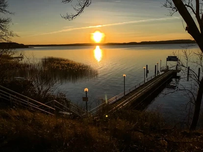 Hundehotel - Verpflegung: Halbpension - Mecklenburg-Vorpommern - Traumhafte Sonnenuntergänge - Seehotel Heidehof