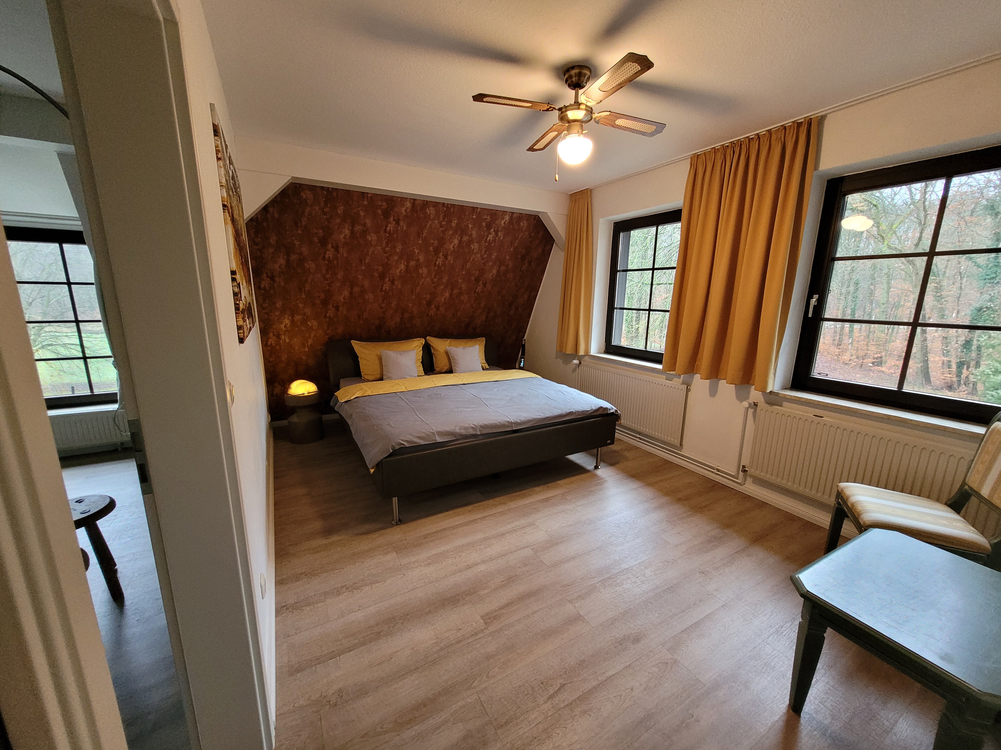 Hundehotel - Deutschland - Lindenstube - Dat Waldhus