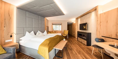 Hundehotel - Pools: Schwimmteich - Quellenhof Luxury Resort Passeier
