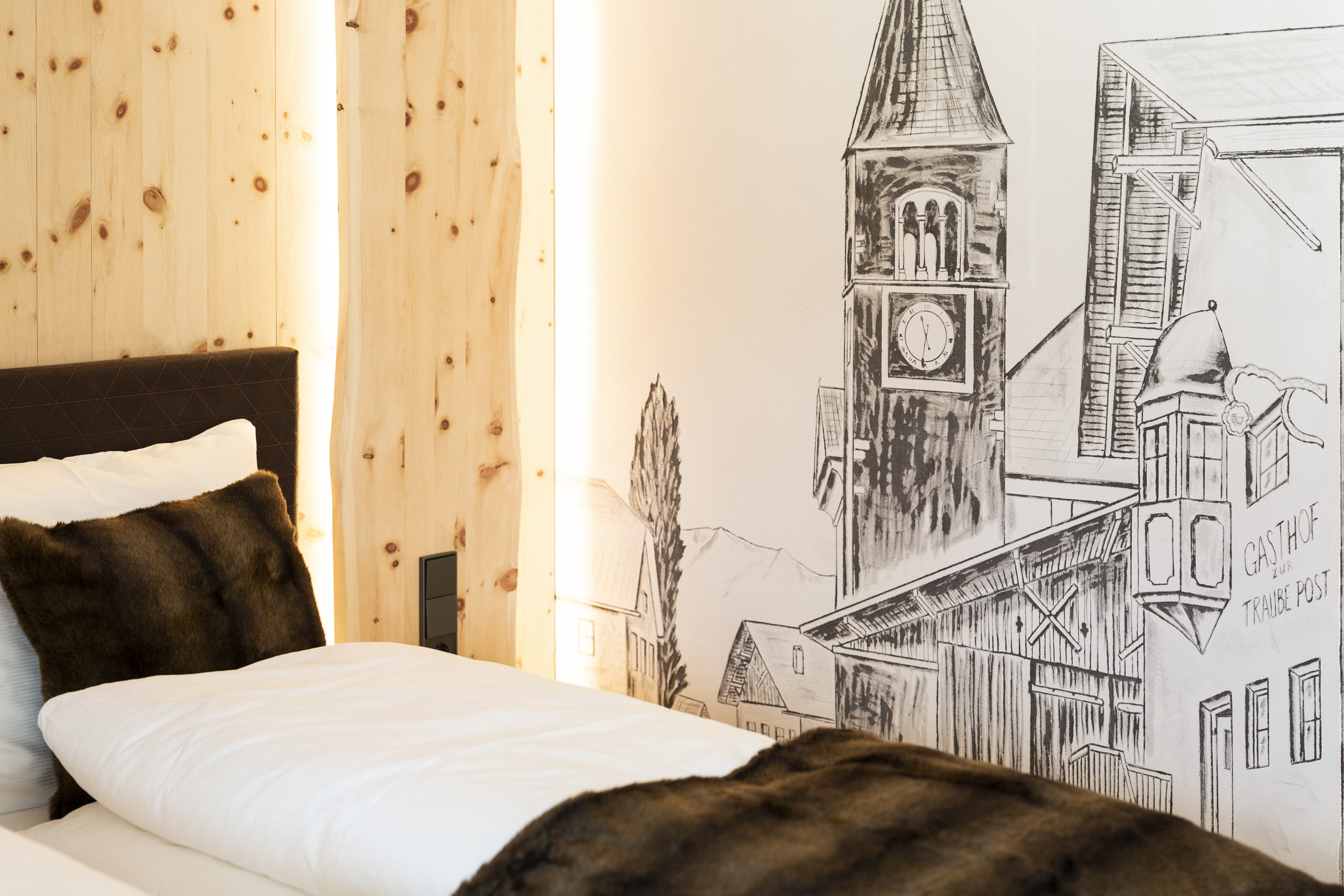 Aktiv und Wellnesshotel Traube Post Zimmerkategorien Zirmsuite Valeta