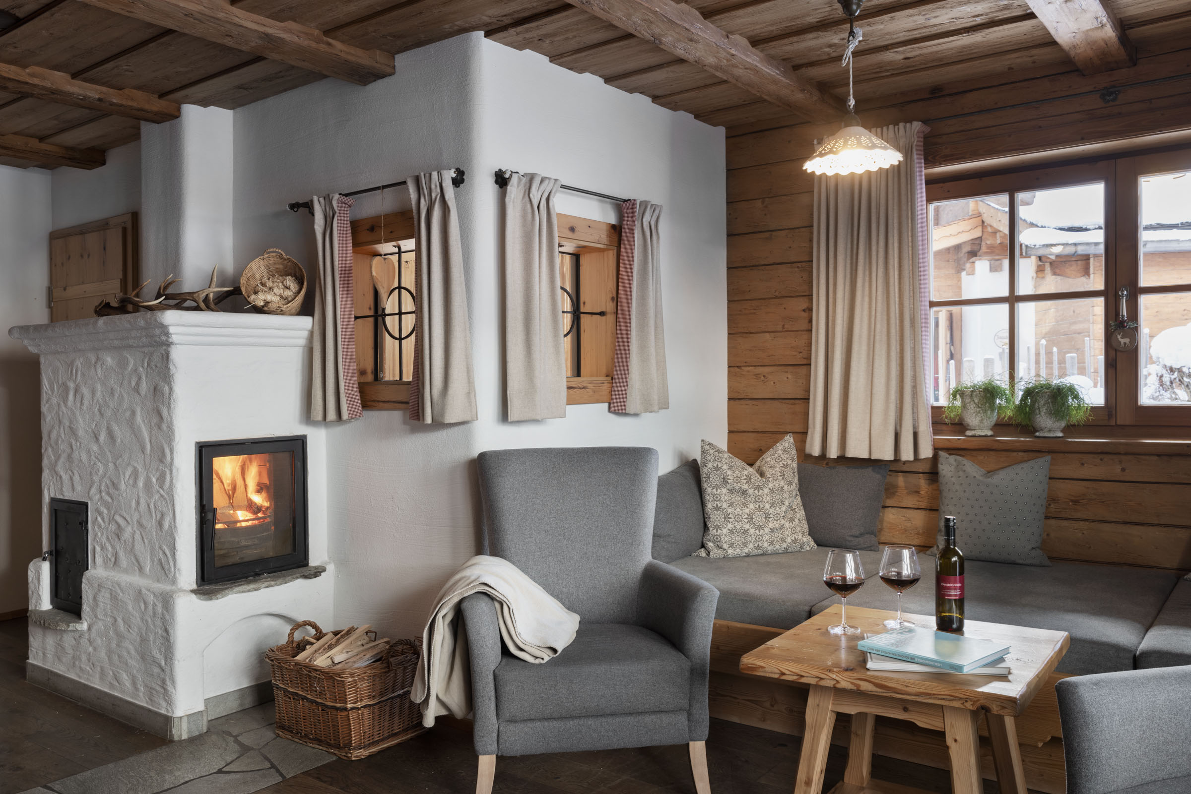 Hundehotel - Verpflegung: Frühstück - Salzburg - Chalets mitr Kamin und eigenem umzäunten Garten - Feriendorf Holzleb'n