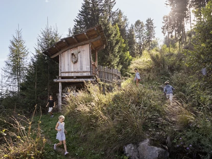 Hundehotel - WLAN - Berchtesgaden - Waldspielplatz für Abenteurer - Feriendorf Holzleb'n