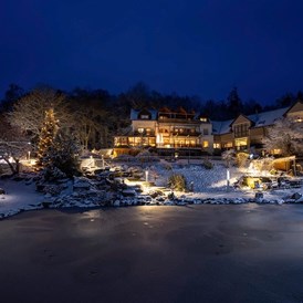 Urlaub-mit-Hund: Winter im Bergfried - Natur-Hunde-Hotel Bergfried