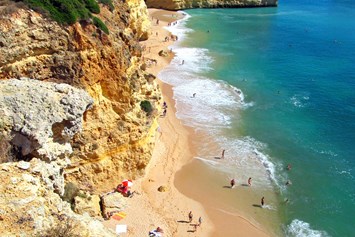 Urlaub-mit-Hund: Blick über den Strand - Casa Blue Horizon by Algarve Luxury Flat