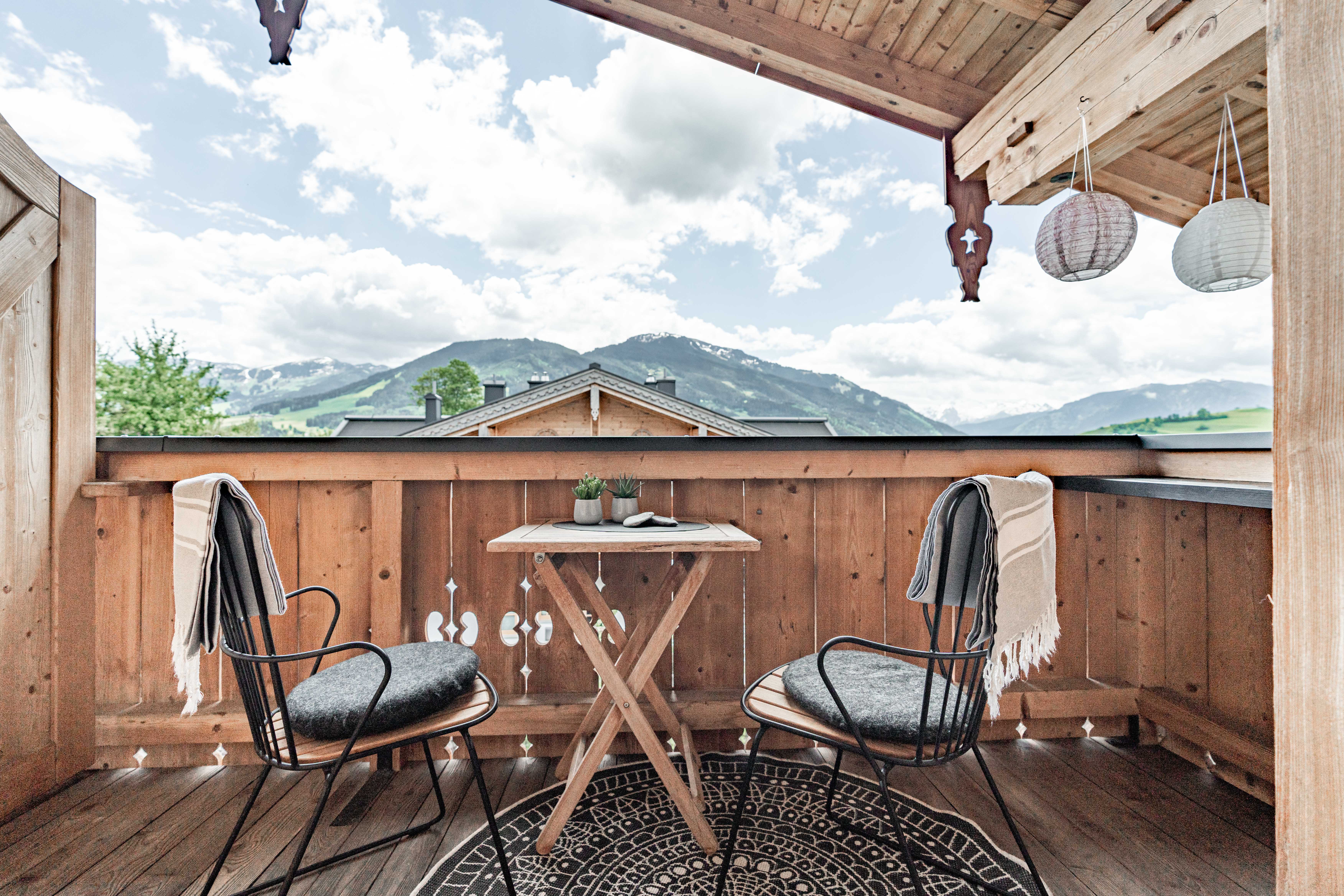 Urlaub-mit-Hund: Appartement #4 und #5 mit Südbalkon für 2 Personen  - Boutique-Appartements Bewegte Berge