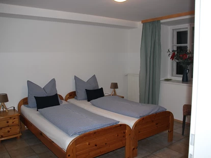 Hundehotel - Pools: Schwimmteich - Wohnung I - Haus Mauken