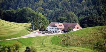 Hundehotel - Basel-Landschaft - Blick auf das Berghaus Oberbölchen - Berghaus Oberbölchen