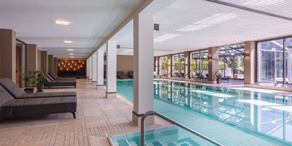 Hundehotel - Wilderswil - Innenpool - Lenkerhof gourmet spa resort - Realais & Châteaux