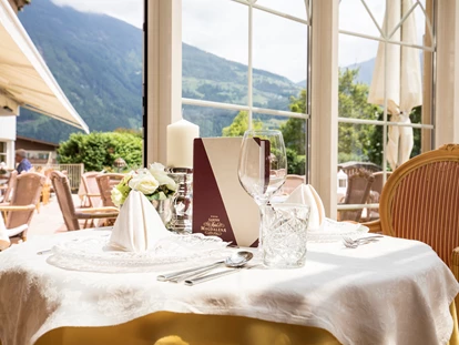 Hundehotel - Pools: Schwimmteich - Hotel Magdalena****